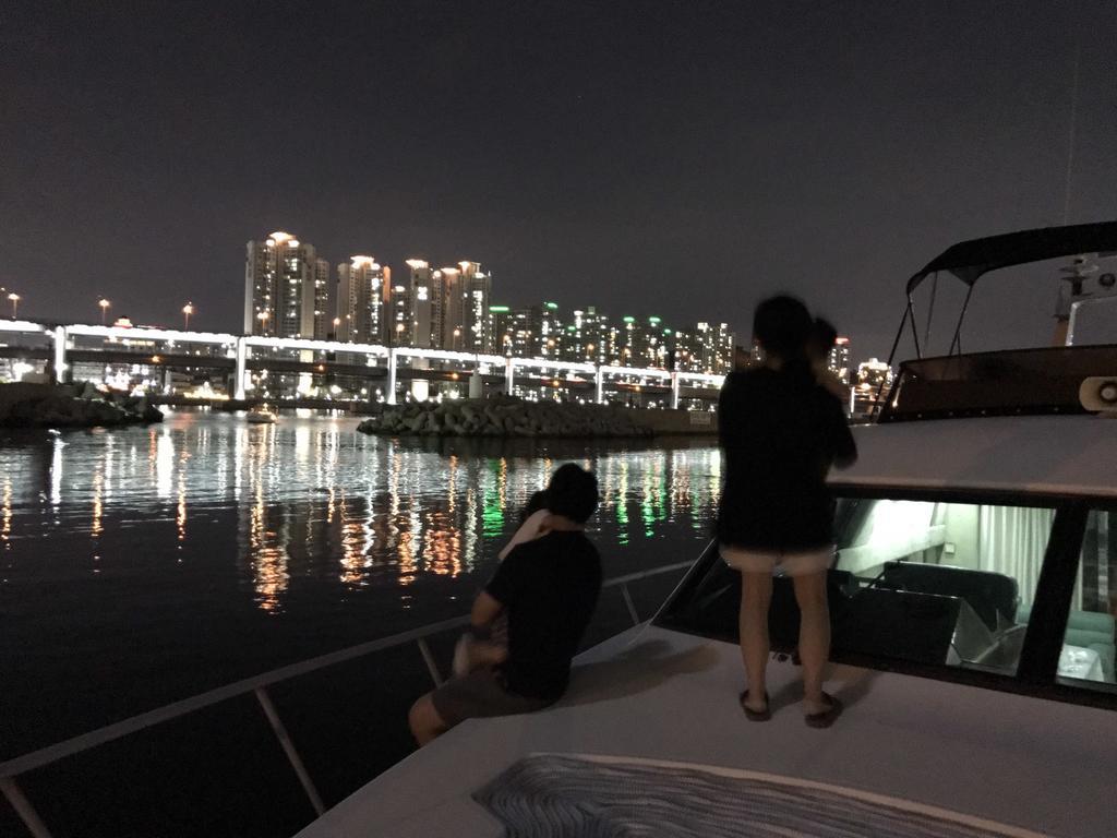 Sea And Yacht Hotell Busan Eksteriør bilde