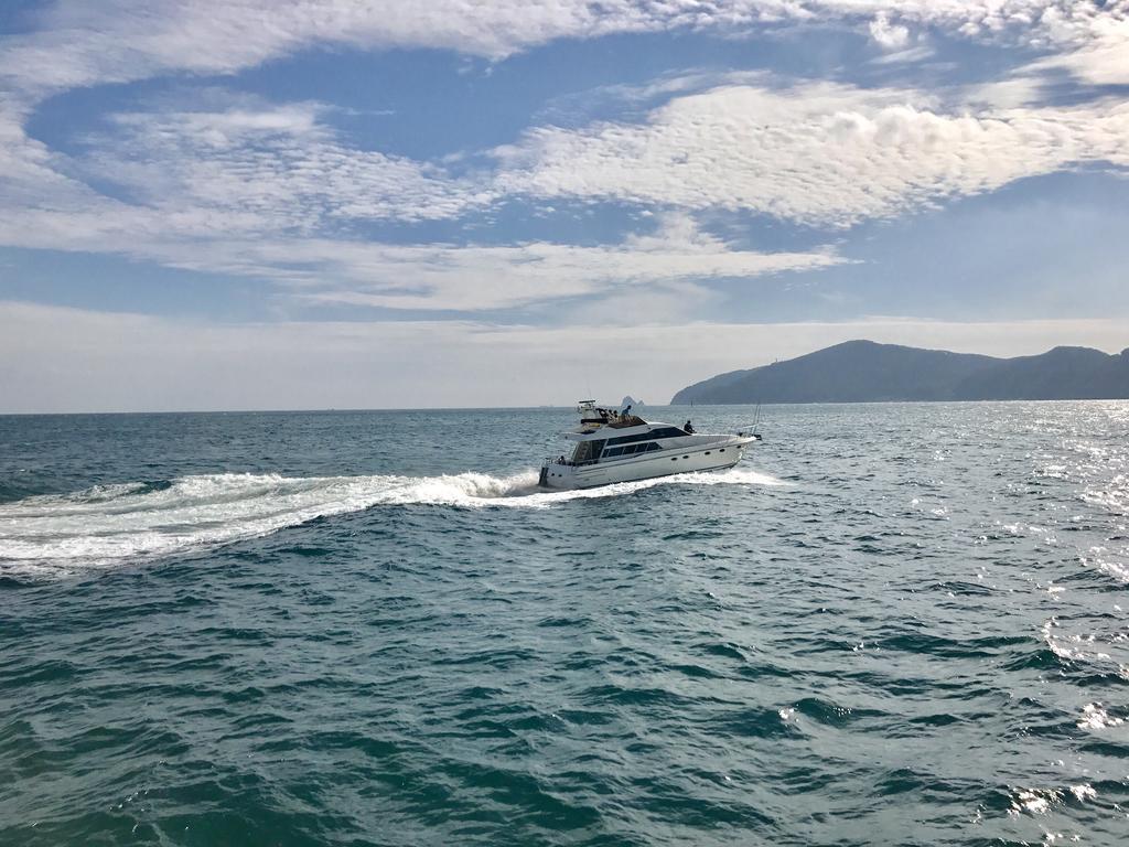 Sea And Yacht Hotell Busan Eksteriør bilde
