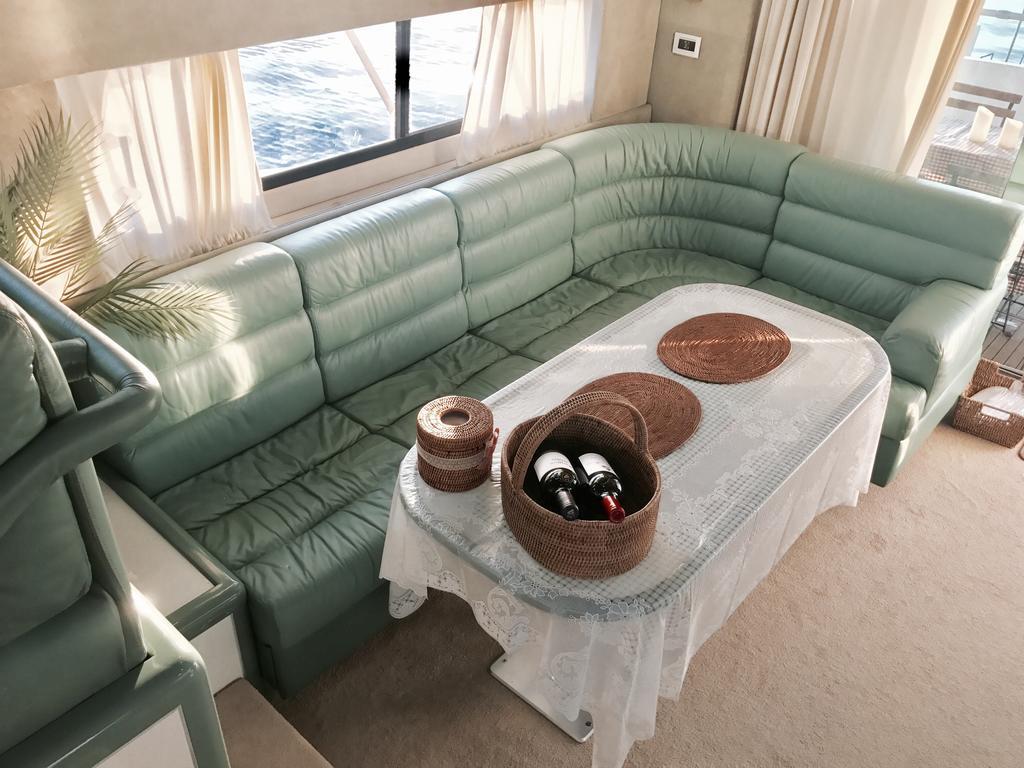 Sea And Yacht Hotell Busan Eksteriør bilde