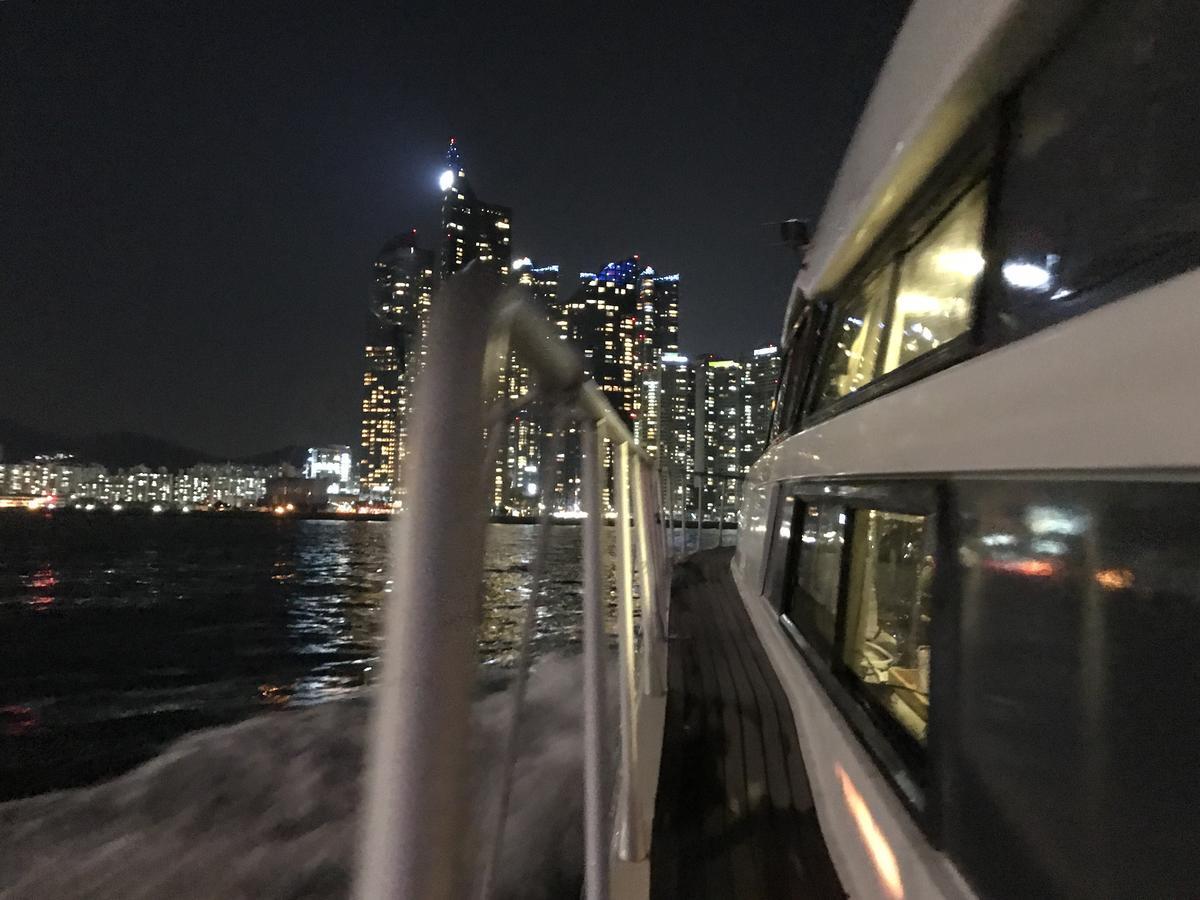 Sea And Yacht Hotell Busan Eksteriør bilde